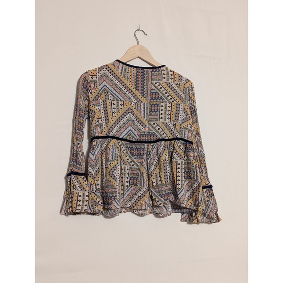 Signature studio bohemian bellbottom sleeves tribal print blouse womens medium - Picture 3 of 5